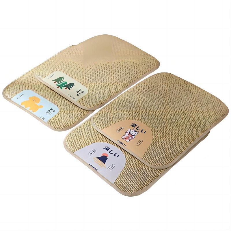 Breathable and scratch resistant cool mat